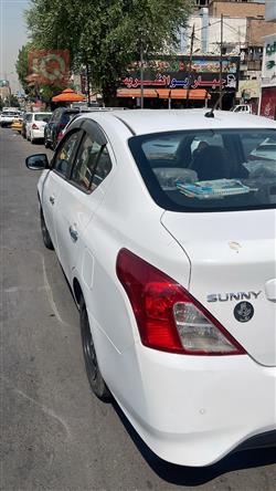 Nissan Sunny